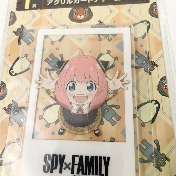 Spy x Family Ichiban Kuji Code White Acrylic Keychain Card Charm Anya Damian - Picture 2 of 13